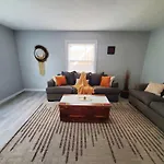 4Bd 2Ba Duplex At Central Louisville
