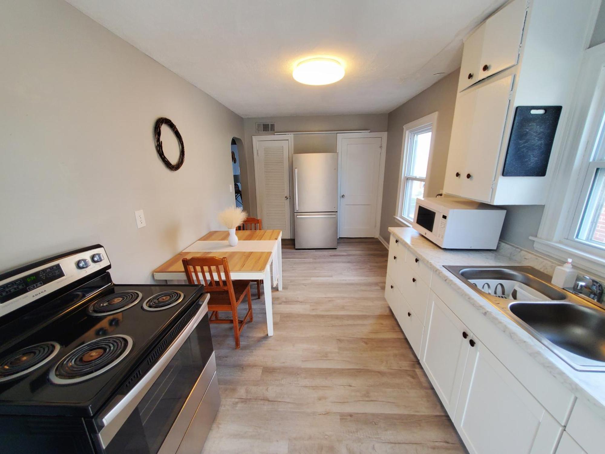 Villa 4bd 2ba Duplex At *