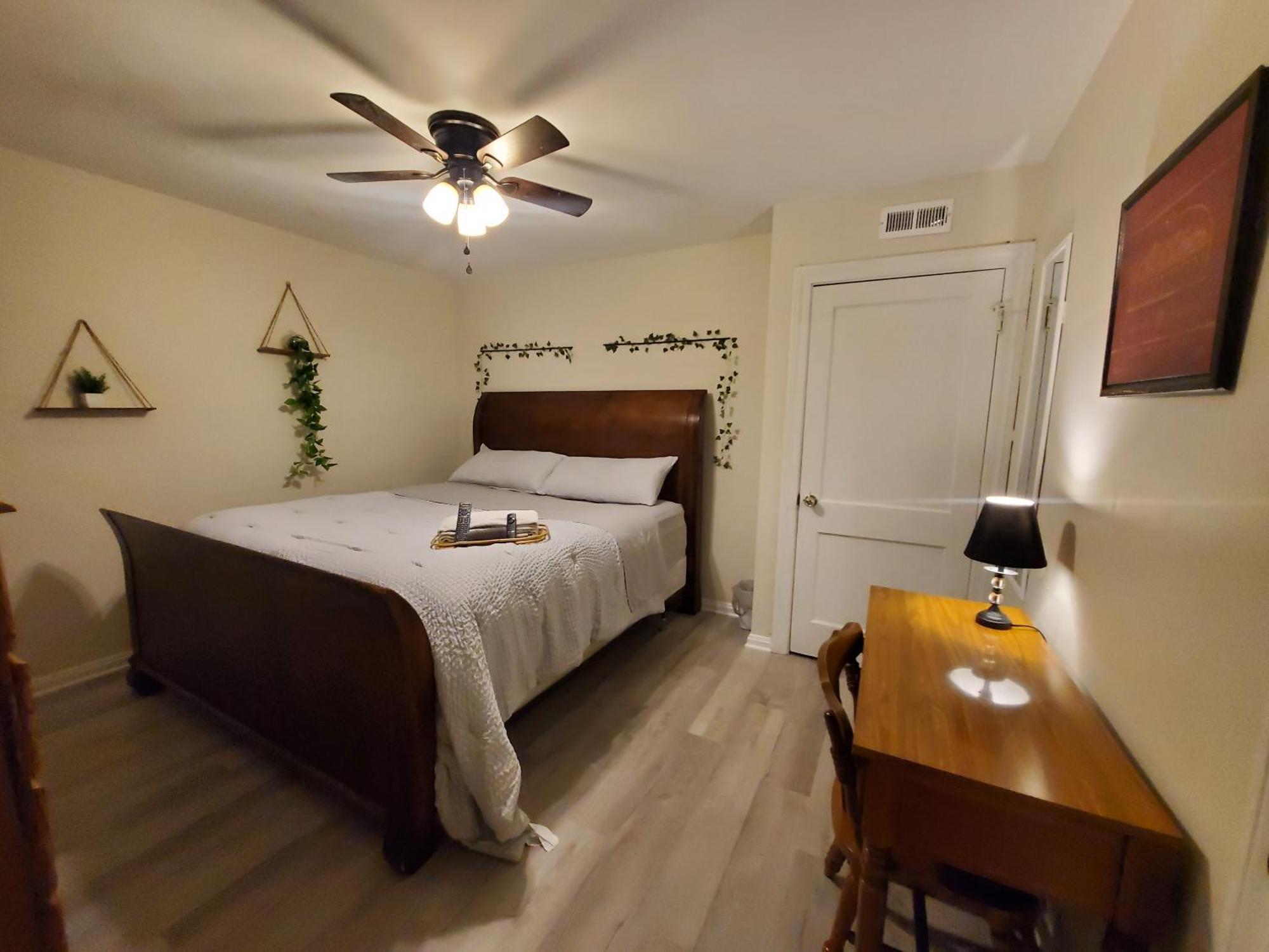 Villa 4bd 2ba Duplex At *